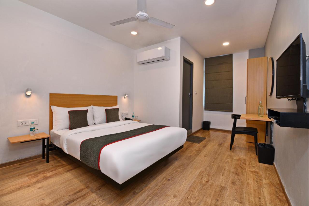 Townhouse Function Inn Near Chaudhary Charan Singh International Airport Lucknow Exterior photo